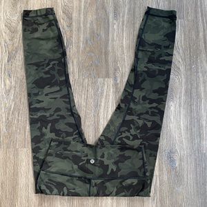 Lululemon luxtreme  25” camo leggings